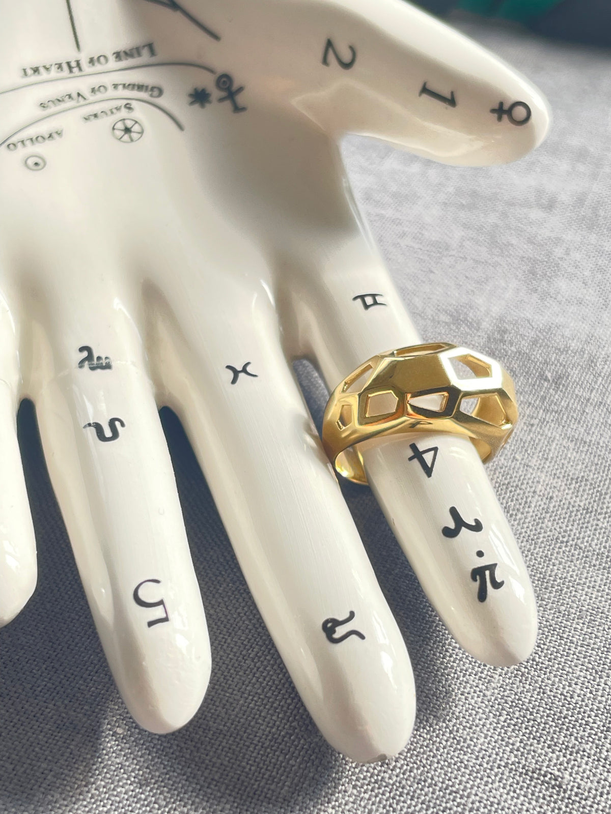 COCKTAIL RINGS