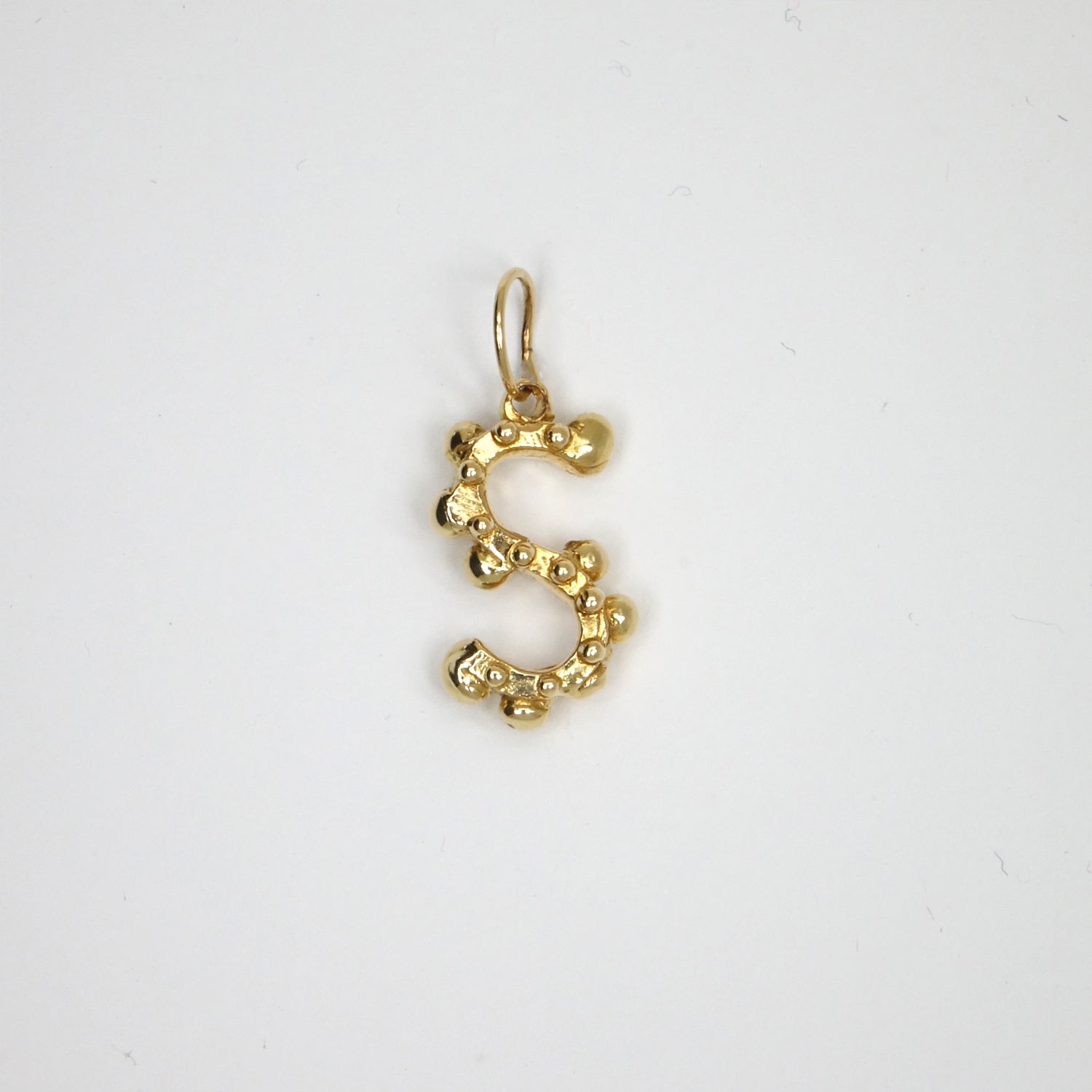 BOHEME SOLID GOLD INITIAL CHARM | Crafted-to-Order