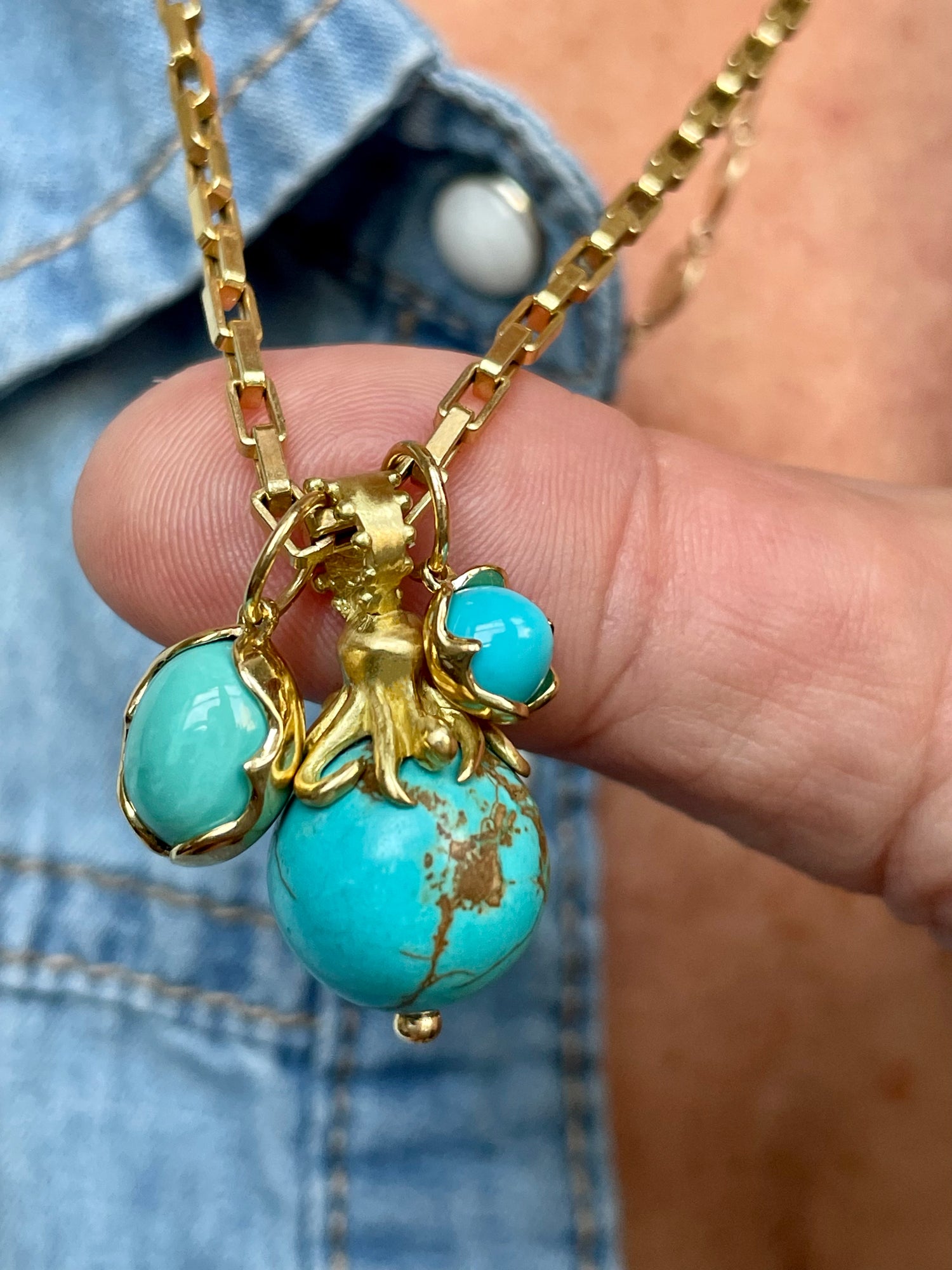 BOHEME TURQUOISE MATTE OCTOPUS CHARM