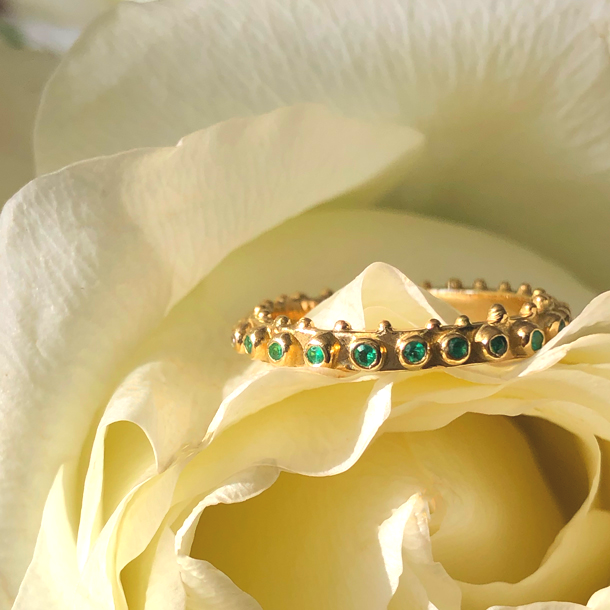 BOHEME ETERNITY EMERALD END STACK RING