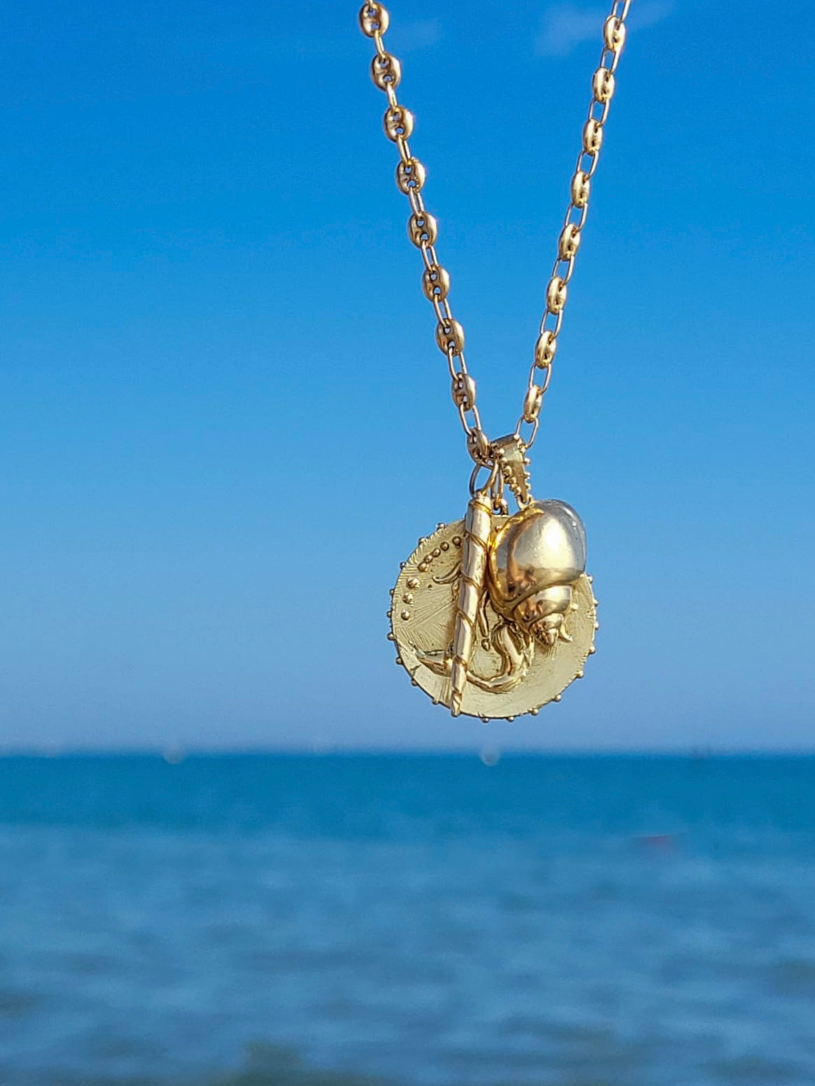 BOHEME GRANDE UNICORN HORN CHARM | Crafted-to-Order