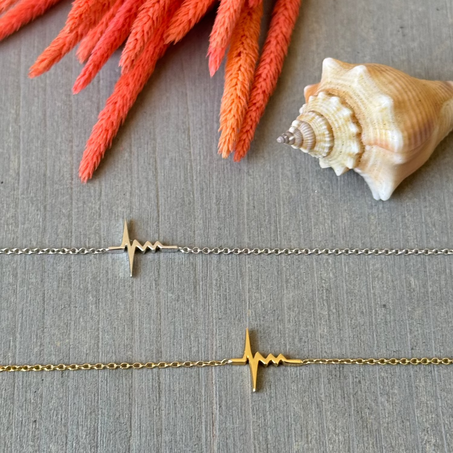 AMOUR PETIT HEARTBEAT NECKLACE | in Stock