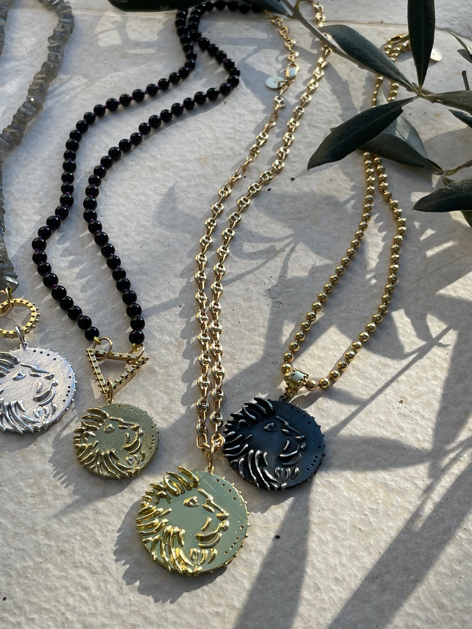 BOHEME LE GRAND LION OXIDIZED CHARM | In-Stock