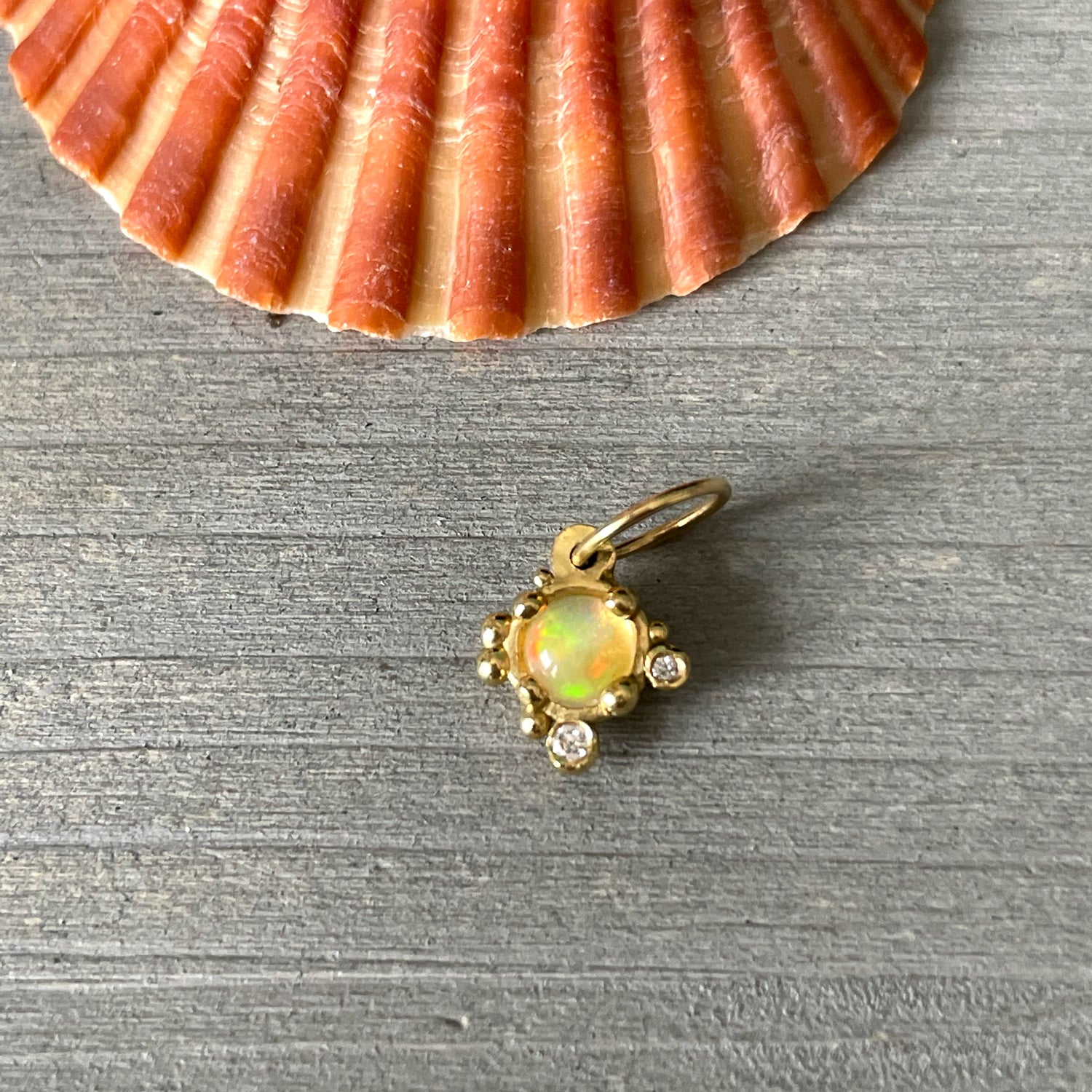 BOHEME HYPNOSE OPAL CHARM | Carfted-to-Order