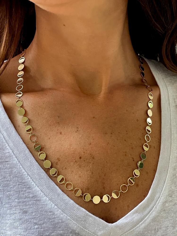 BOHEME CONFETTI LUNE OR 18KY CHAIN rts