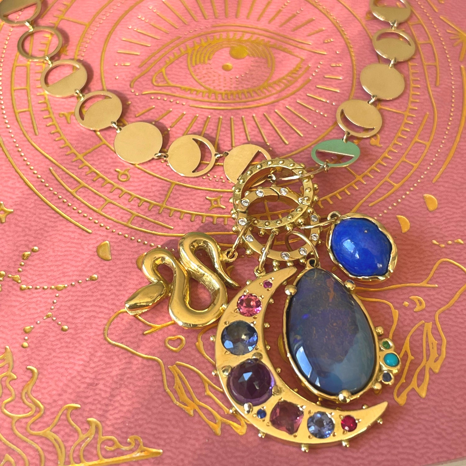 BOHEME GRANDE LUNE CRESCENT CHARM