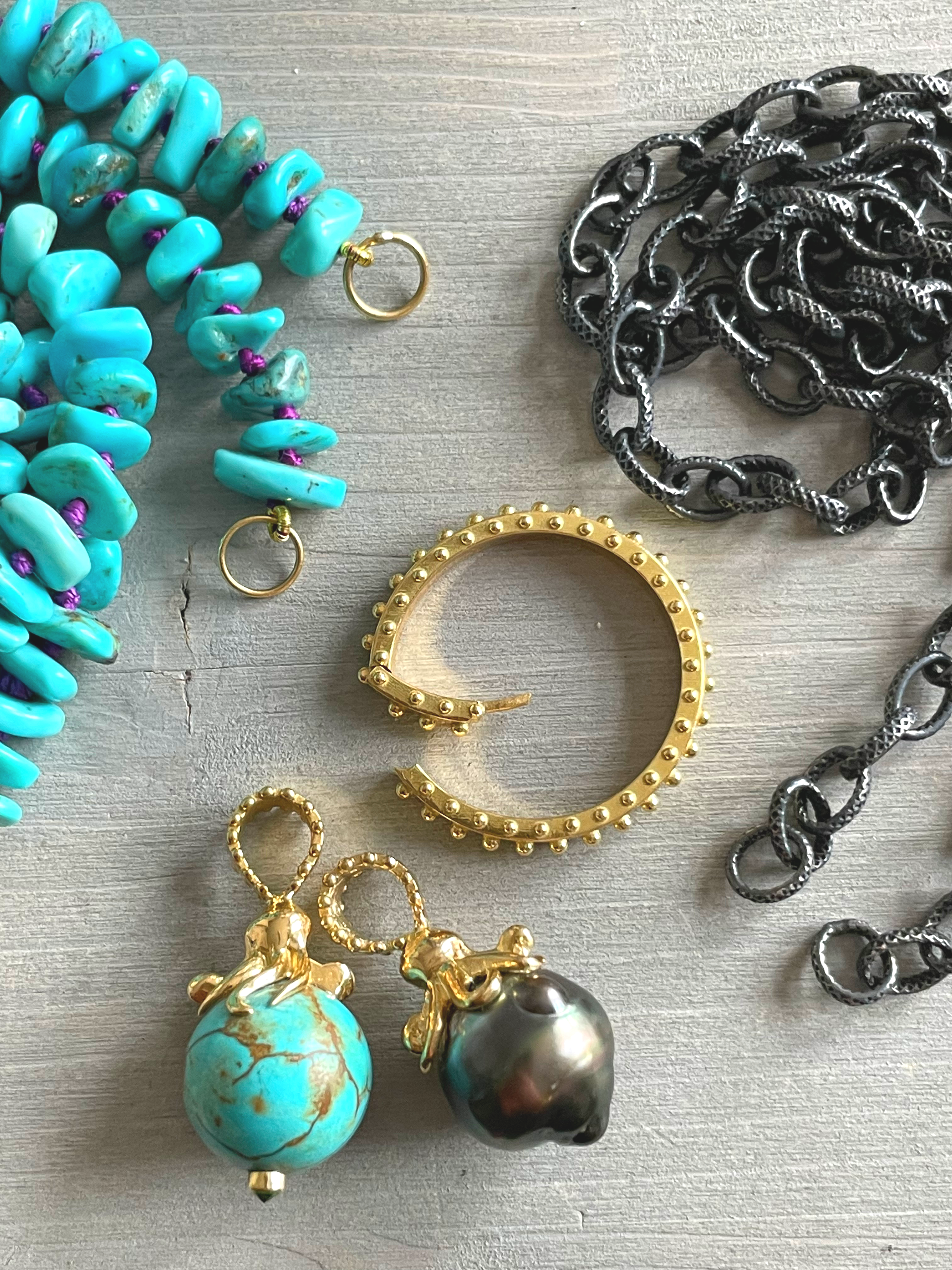 BOHEME OCTOPUS PEARL CHARM | Crafted-to-Order