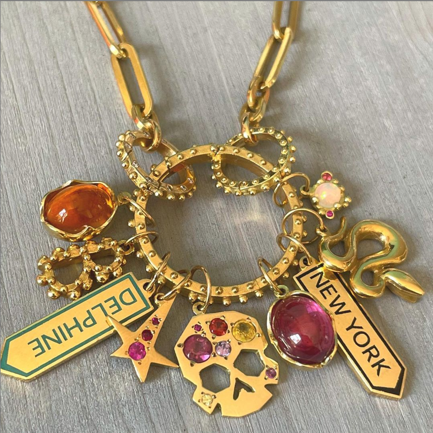 FACETTE GEMMY SKULL CHARM | Crafted-to-Order