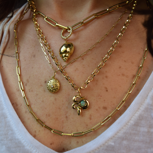 BOHEME SHELL CHARM in Stock