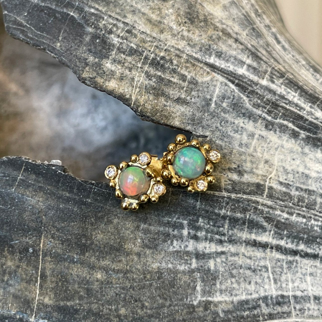 BOHEME LUXE HYPNOSE OPAL STUDS