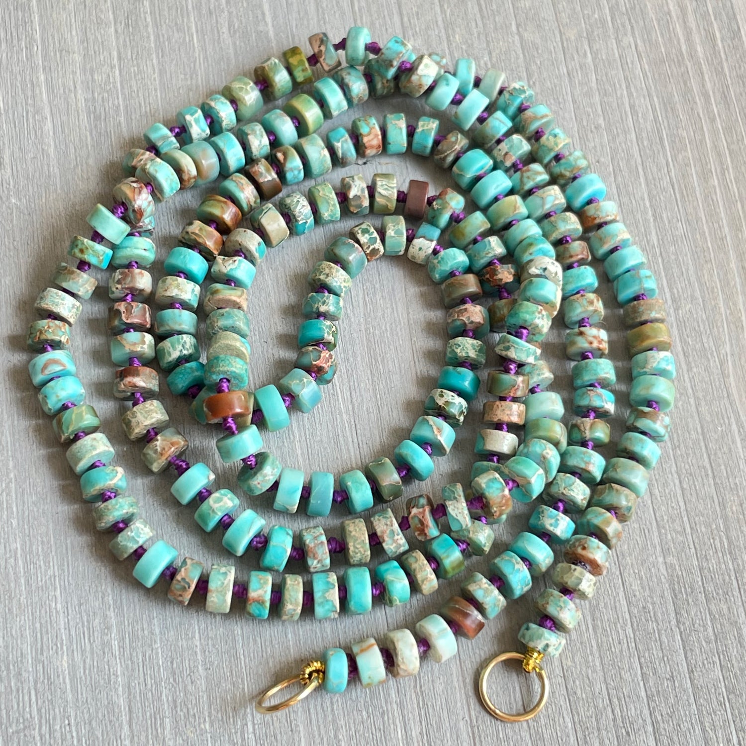 BOHEME TURQUOISE SMALL HEISHI STRAND