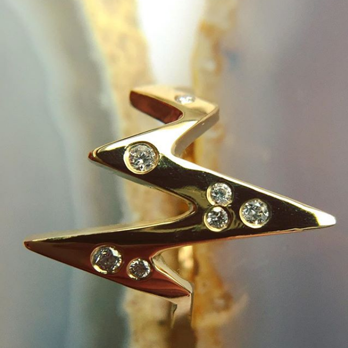 Diamond 2025 heartbeat ring