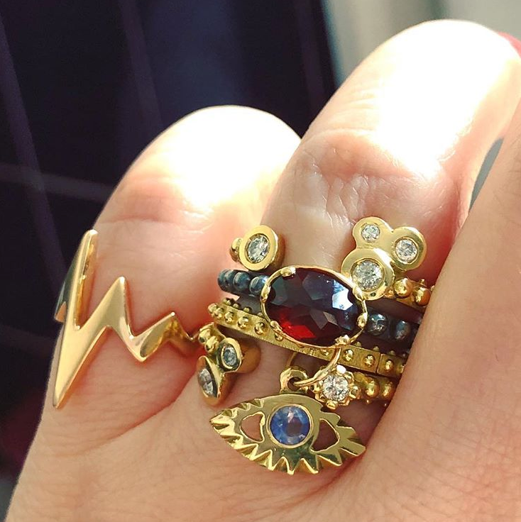 BOHEME DELPH XL GARNET RING