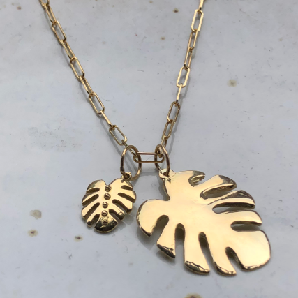 BOHEME PETITE MONSTERA LEAF CHARM