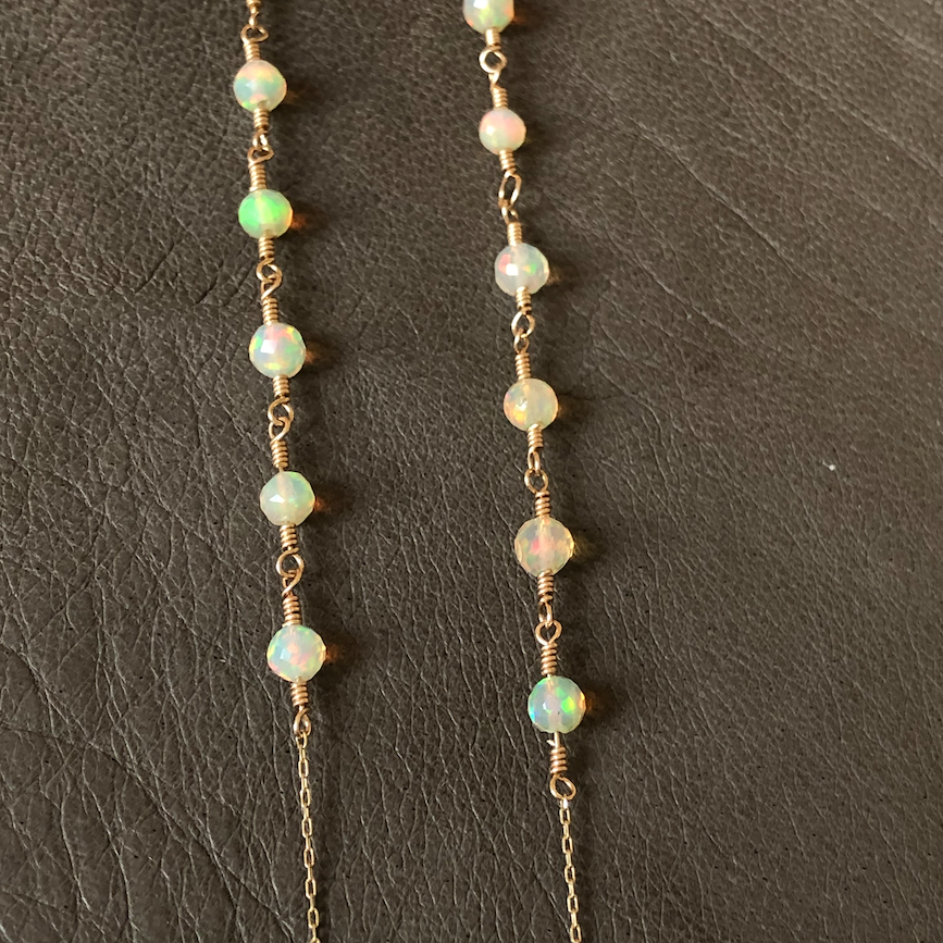 BOHEME DELPH OPAL BEAD CHAIN